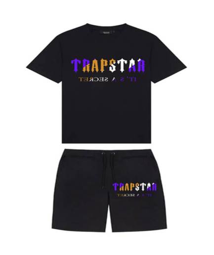 Trapstar Irongate Arch Chenille Black Short Set Trapstar Irongate Arch Chenille Black Short Set
